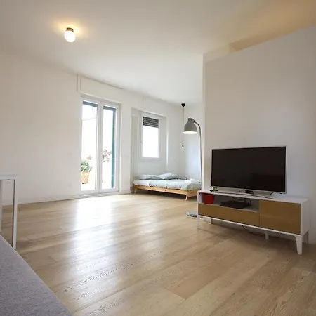 Statonia Terrace Penthouse ローマ